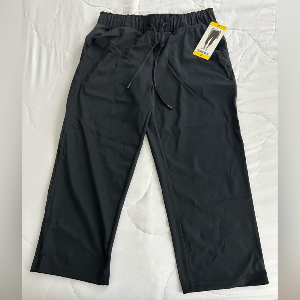 32 Degrees Black Womens Capri Pants